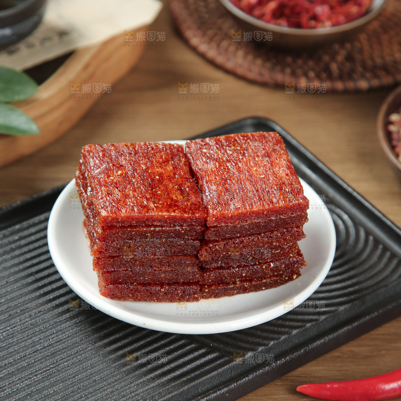 亲嘴烧辣条