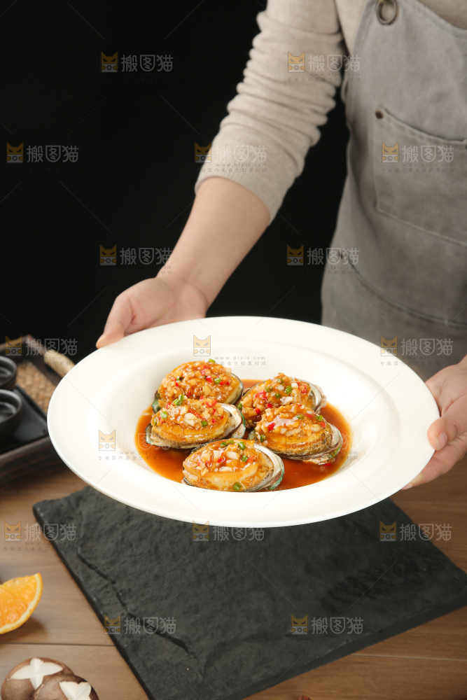 蒜蓉粉丝蒸鲍鱼