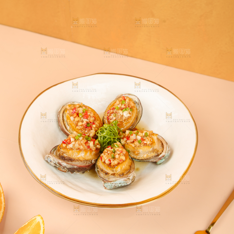 蒜蓉粉丝蒸鲍鱼
