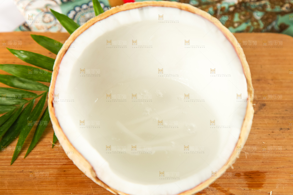 牛奶椰皇