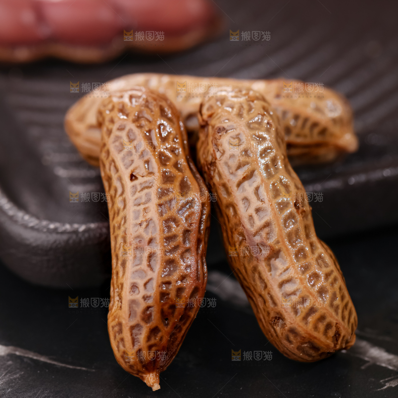 卤花生
