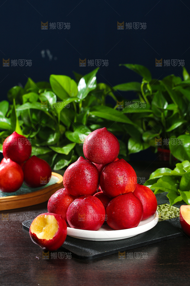 黄心油桃