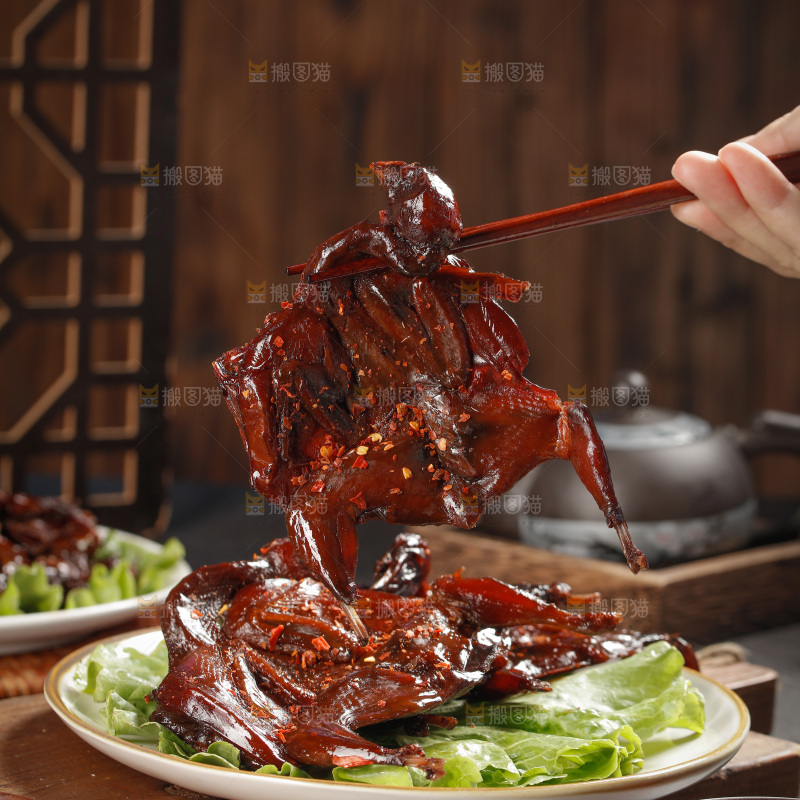卤鹌鹑
