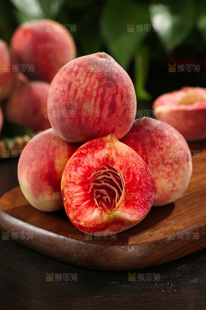 胭脂红桃子