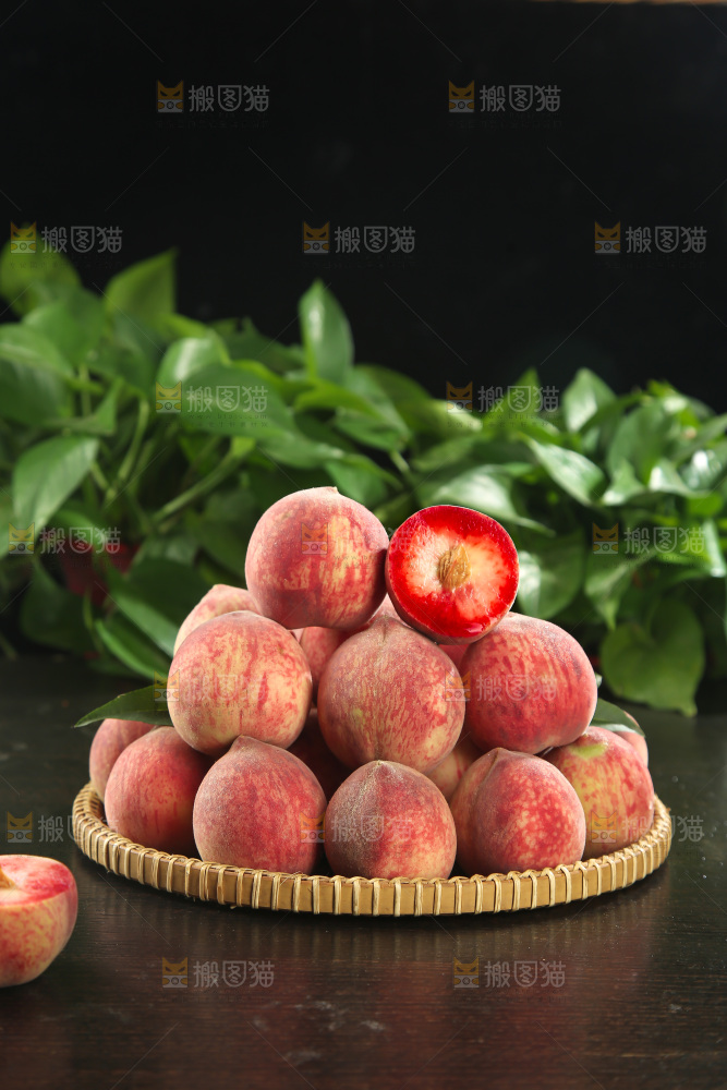胭脂红桃子
