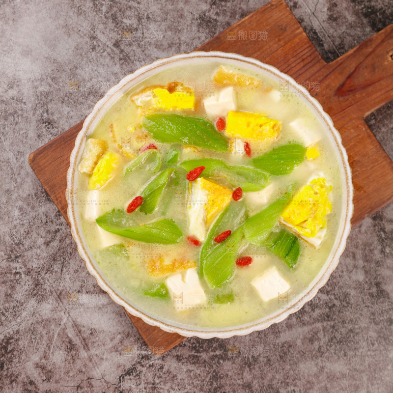 丝瓜豆腐蛋汤