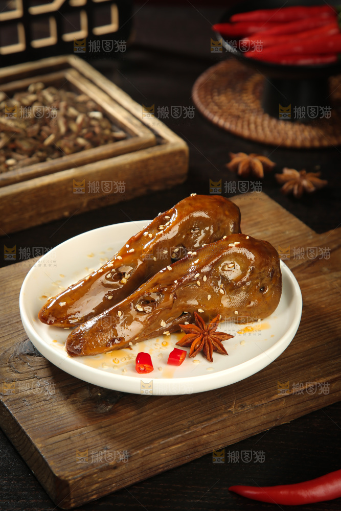 卤鸭头