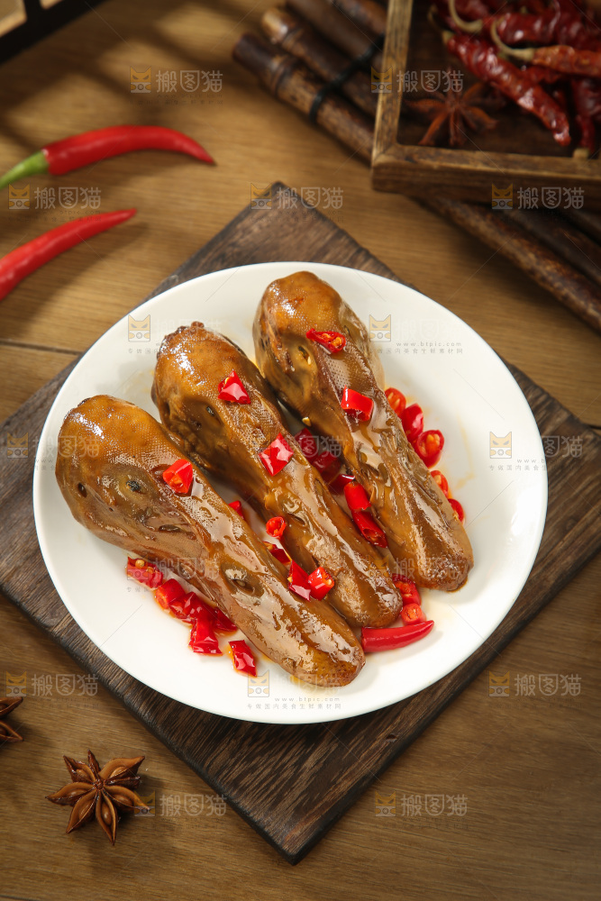 卤鸭头