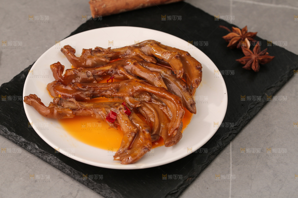 卤鸭掌