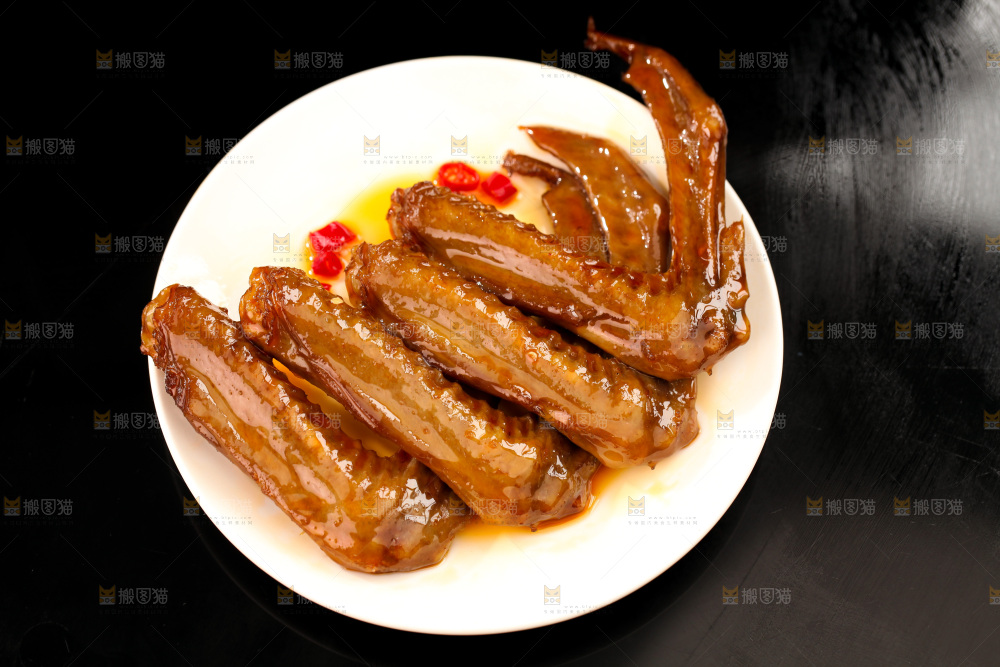 卤鸭翅