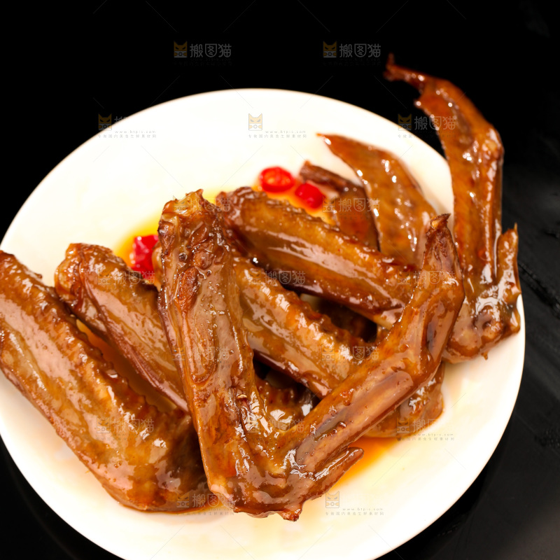 卤鸭翅