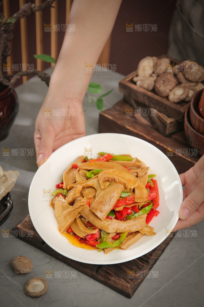 素炒白松茸