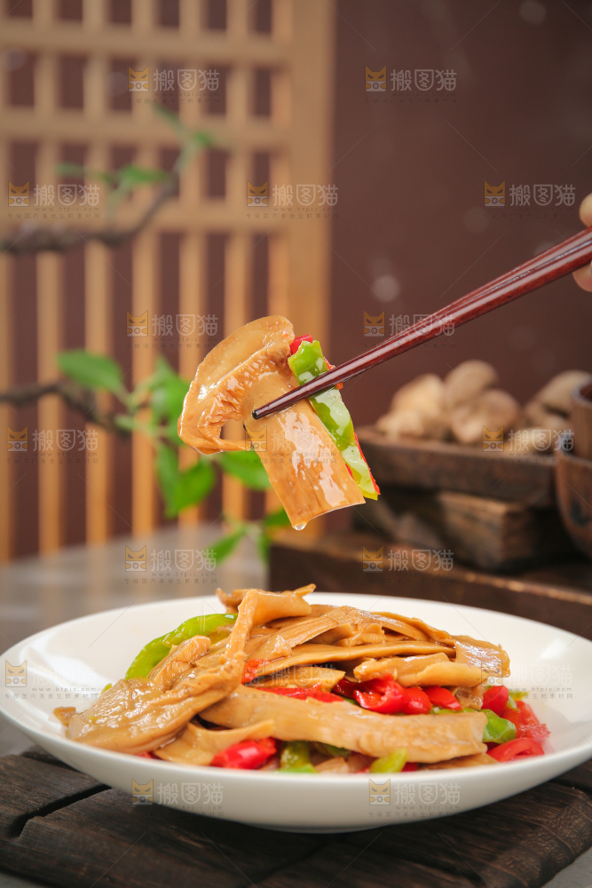素炒白松茸