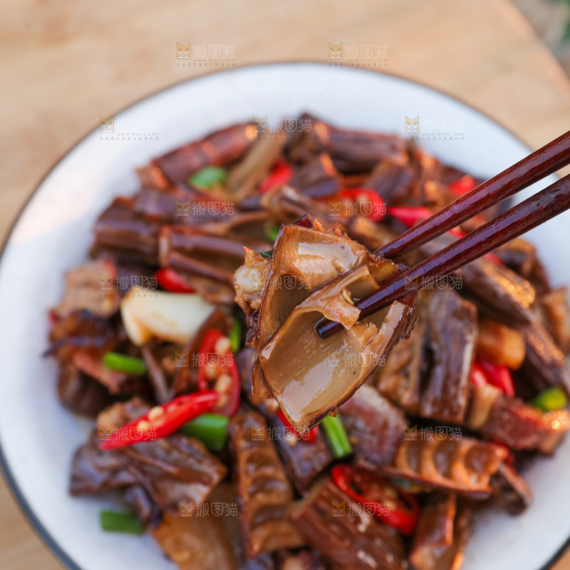 牛尾笋炒腊肉