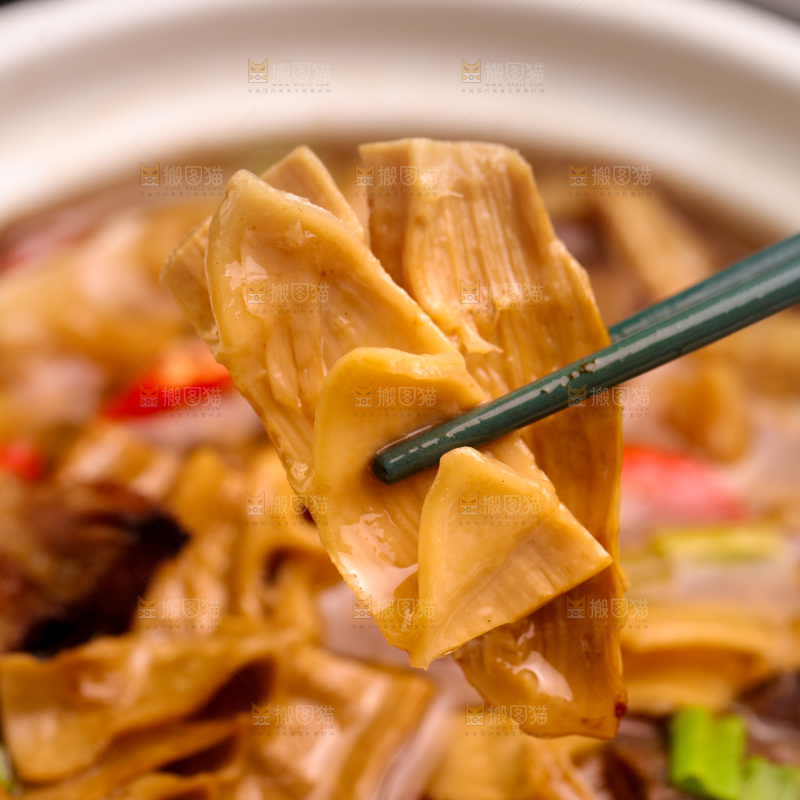玉兰笋炖肉