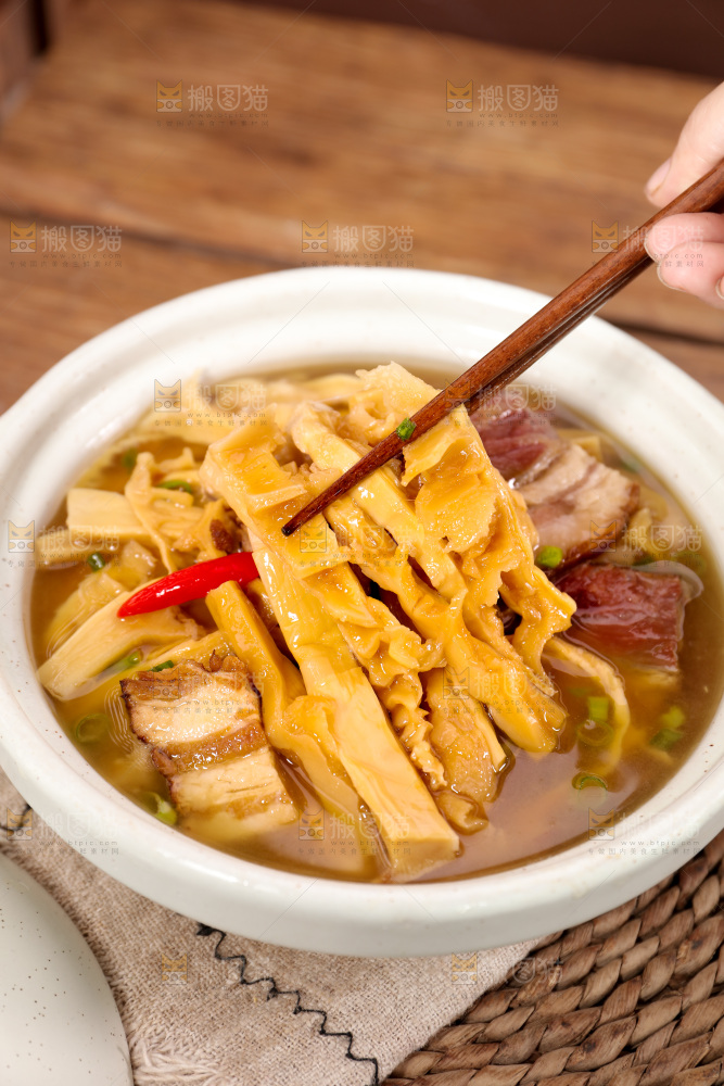 龙笋干炖肉