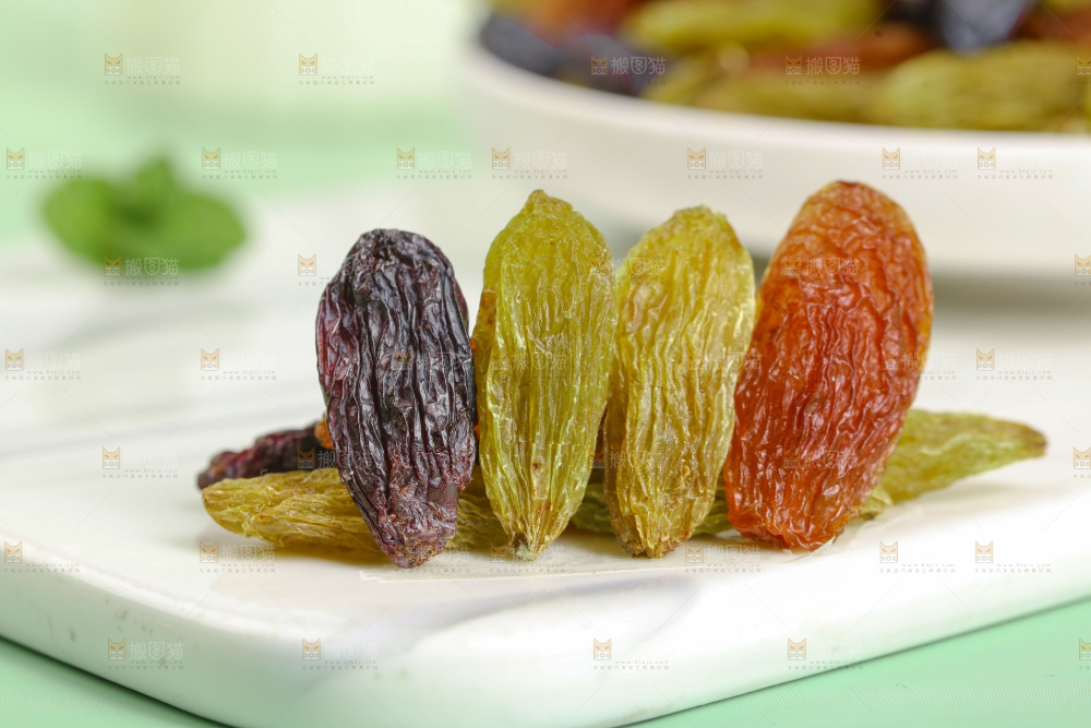 三色葡萄干