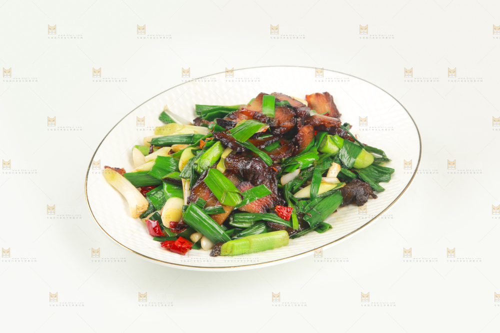 蒜苗炒酱肉
