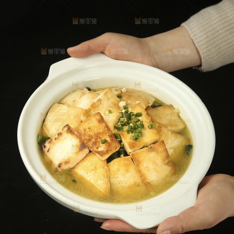青菜豆腐煲