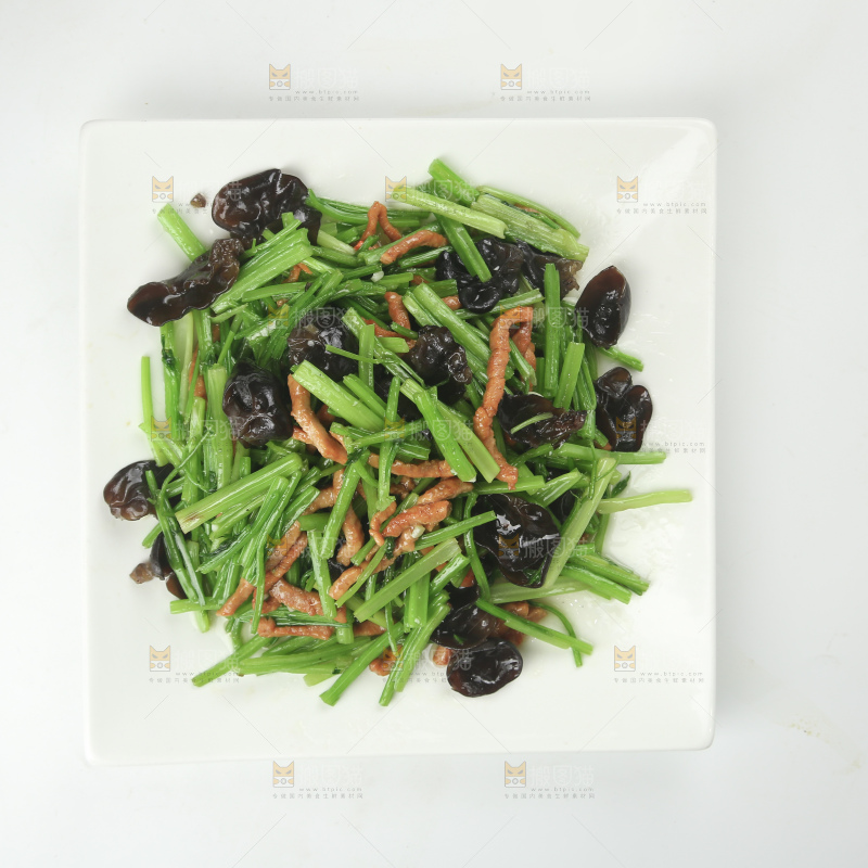 芹菜木耳肉丝