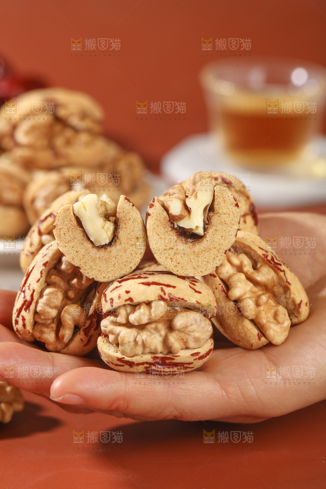 去皮枣夹核桃