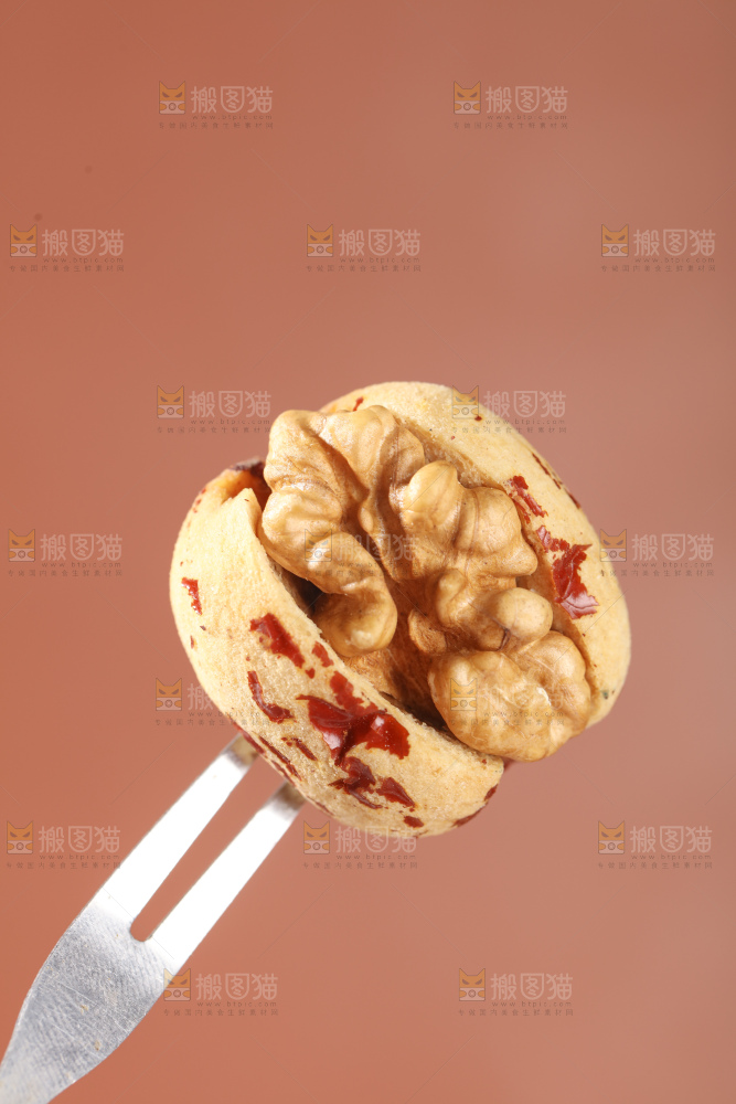 去皮枣夹核桃