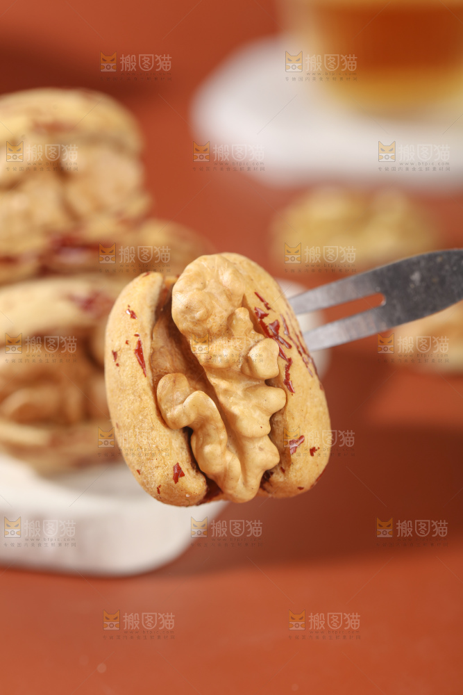 去皮枣夹核桃