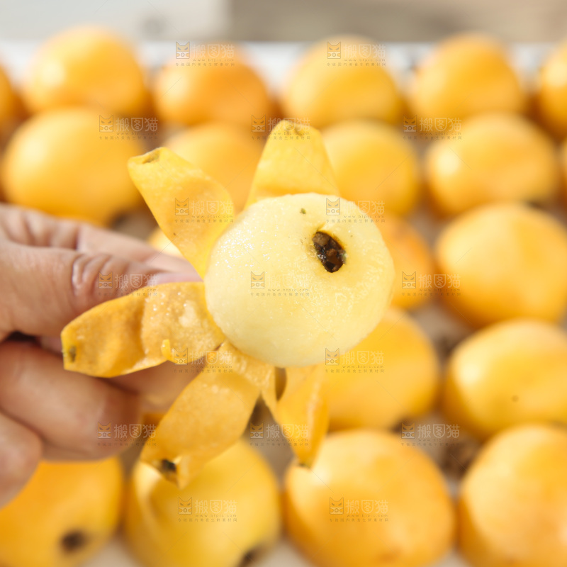 白玉枇杷