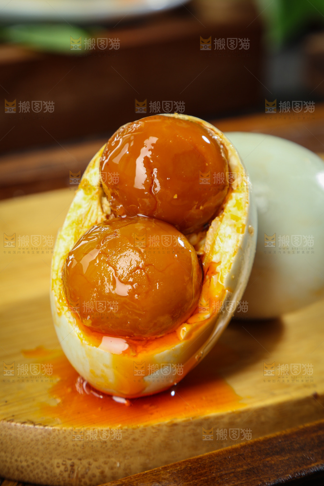 双黄咸鸭蛋