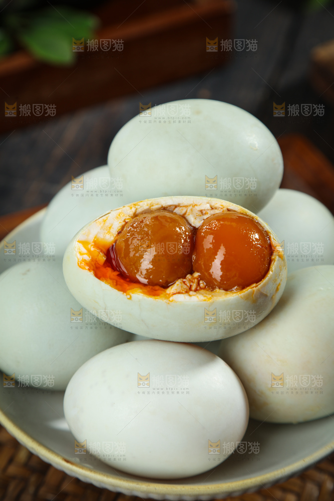 双黄咸鸭蛋