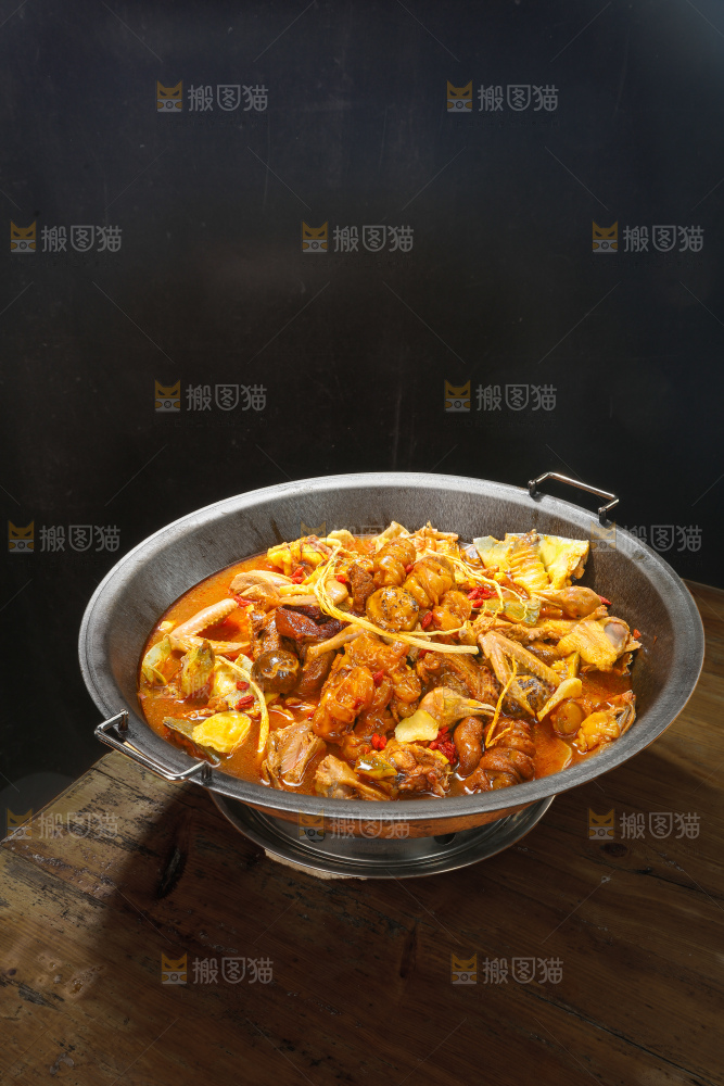 铁锅炖