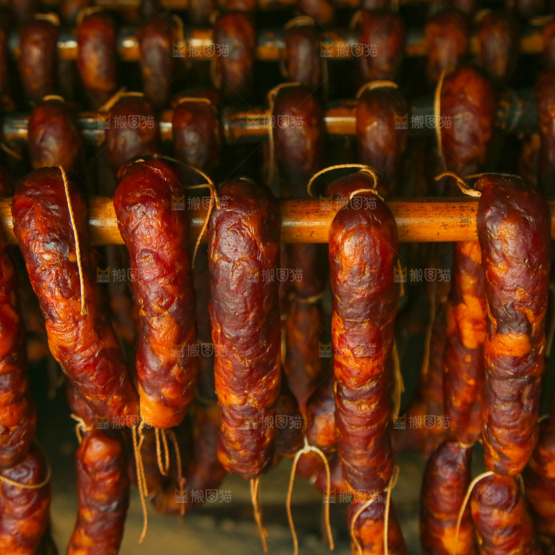 烟熏腊肠