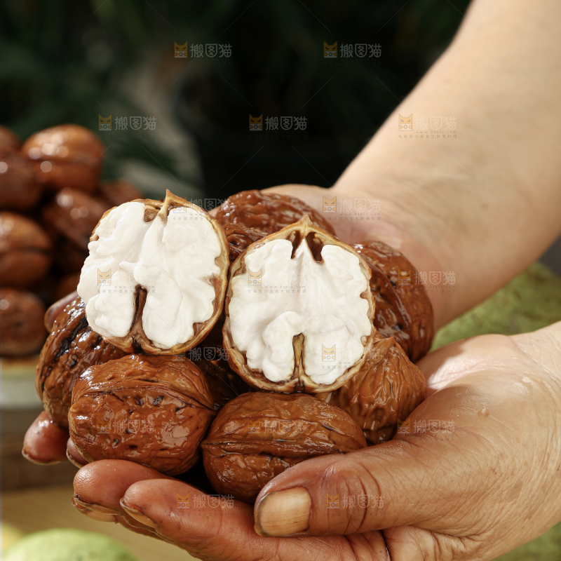 新鲜核桃